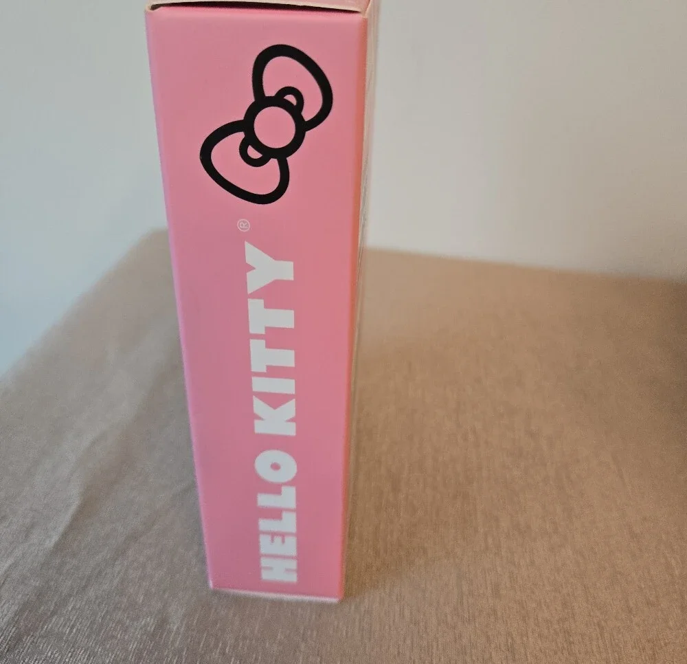 Hello Kitty Bluetooth Wireless Earbuds – Charging Case & Built‑In Mic